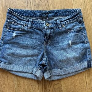 The Limited 5" Denim Short (100% Cotton)
